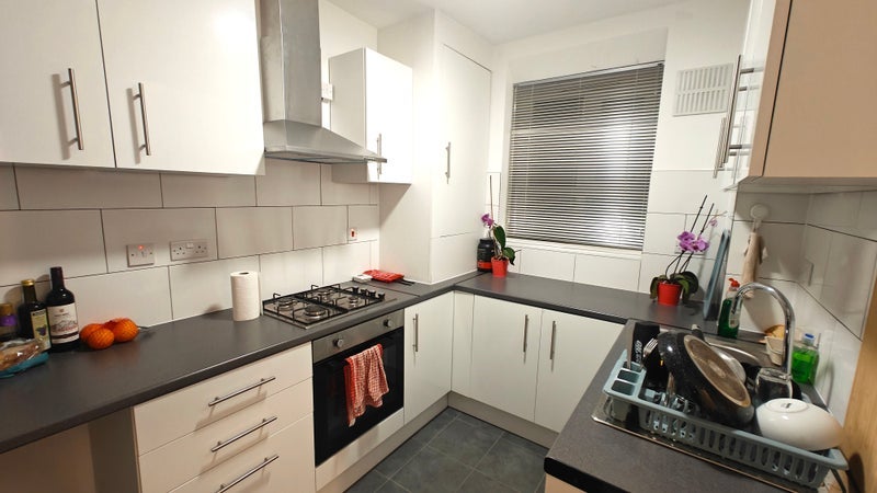 Room Aske Street in Greater London