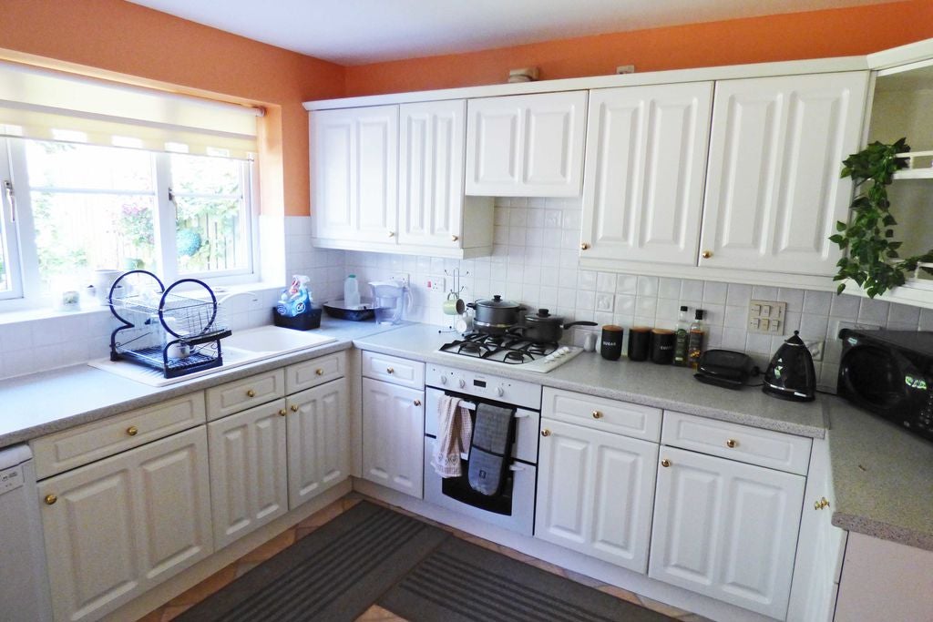 House Tarragon Drive in Bispham