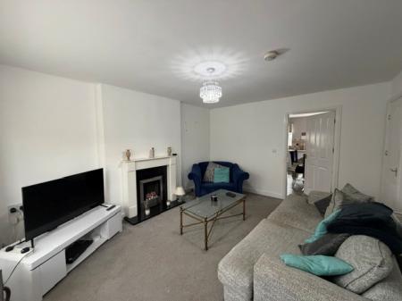 Flat Burton Road in Immingham
