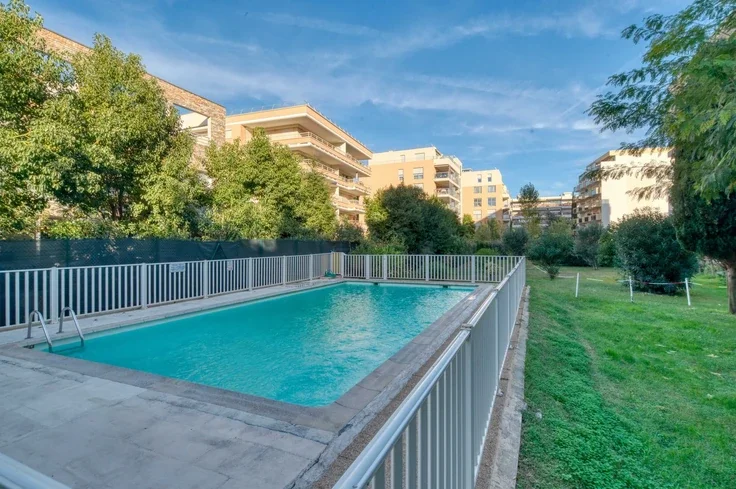 Appartement Chemin de la Colle à Antibes
