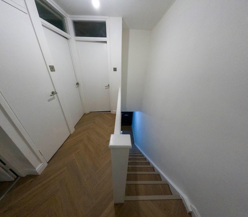 Room Canton Street in Greater London