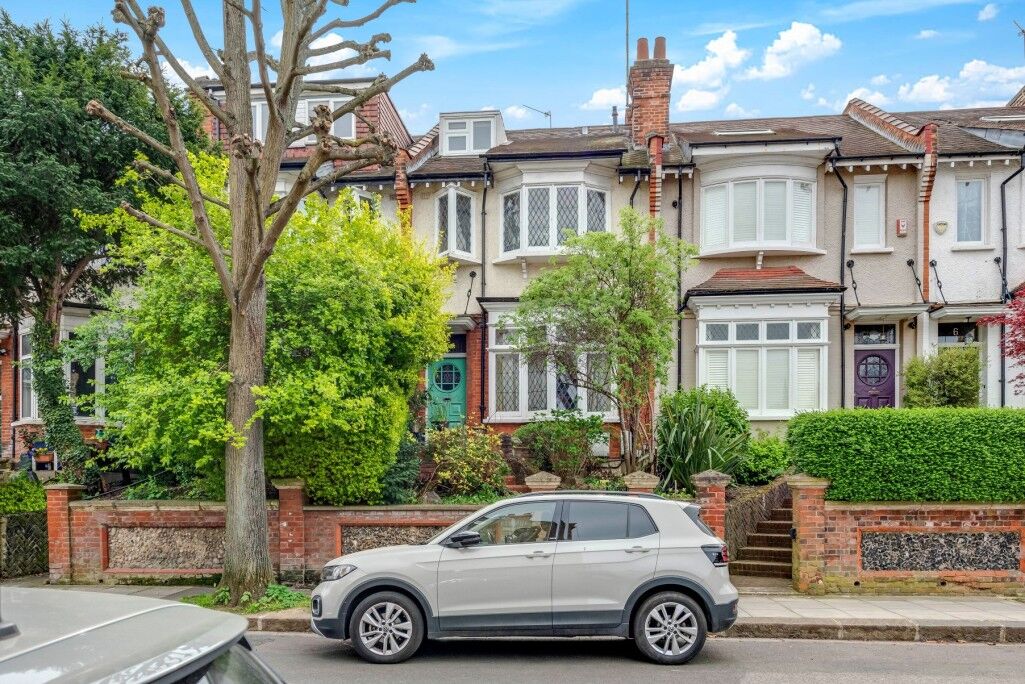 Flat Hornsey Lane Gardens in Greater London