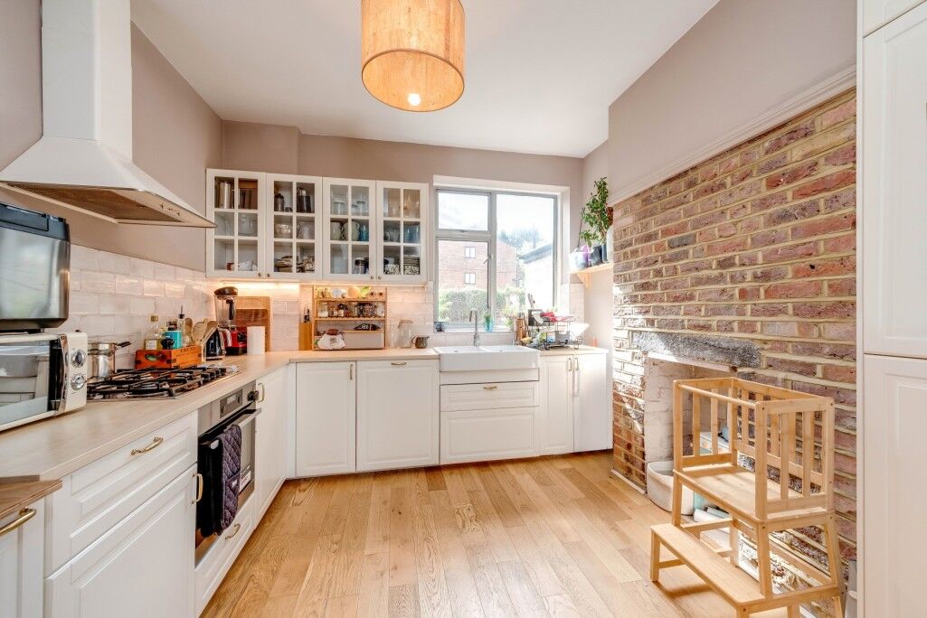 Flat Hornsey Lane Gardens in Greater London