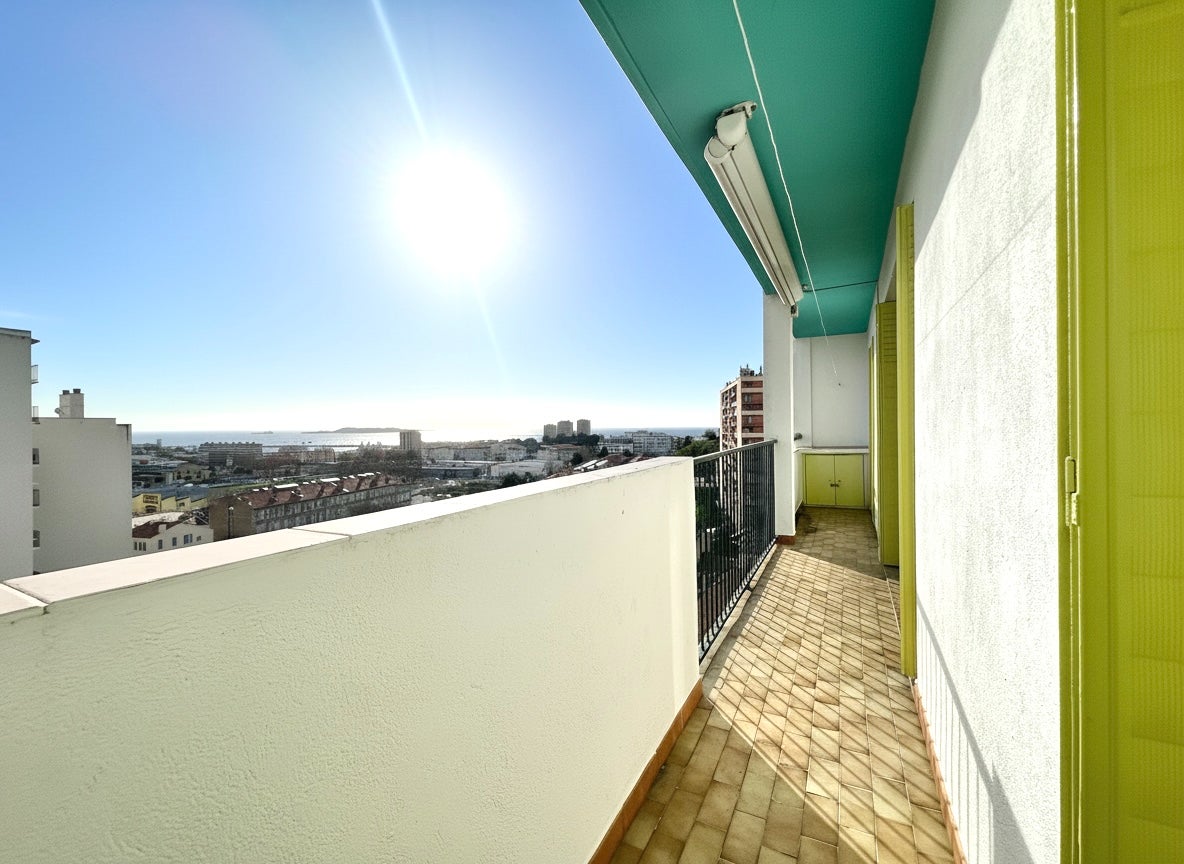 Appartement Avenue de Saint-Louis à Marseille