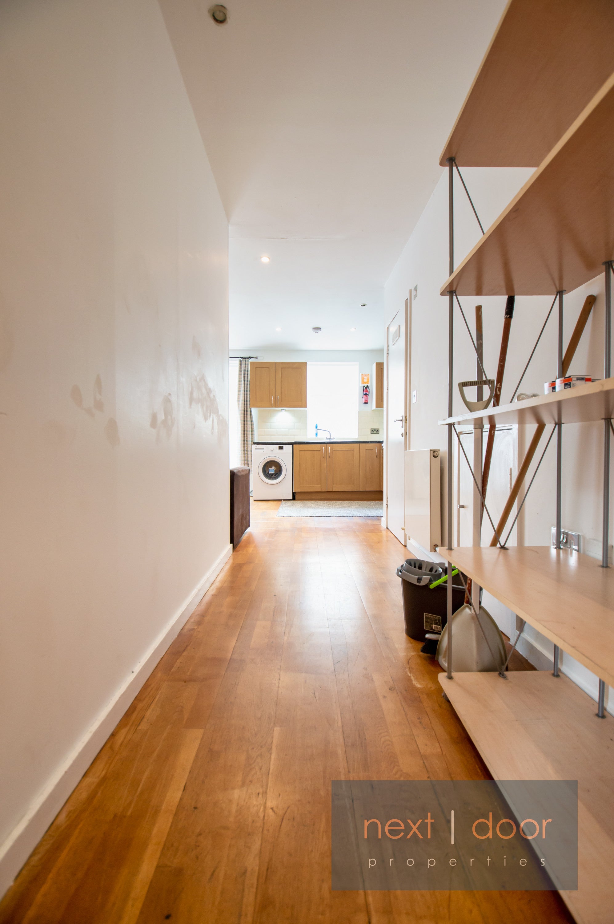 Flat Benhill Road in Greater London