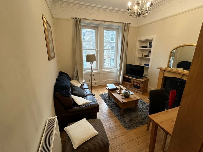 Flat Lorne Street in City of Edinburgh