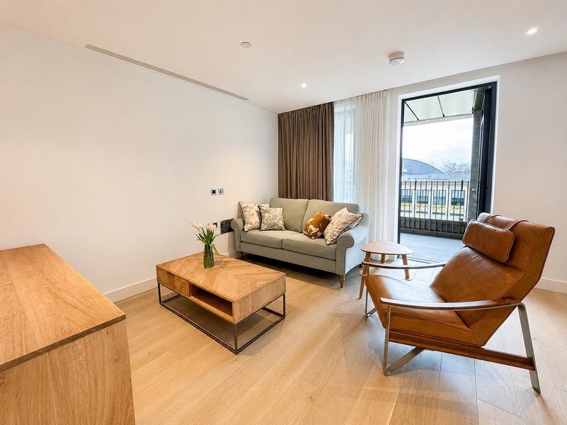Room Calthorpe Street in Greater London