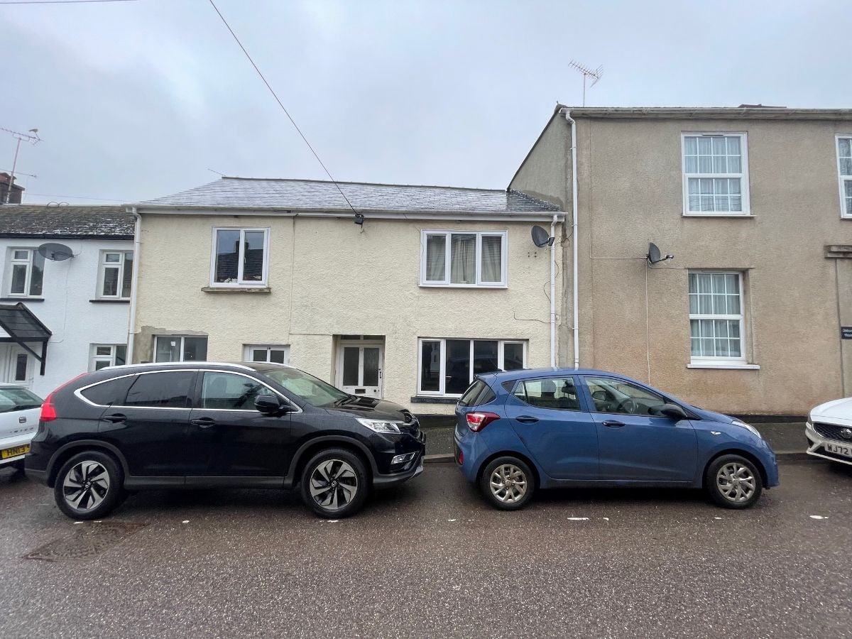 Flat Fore Street in West Devon