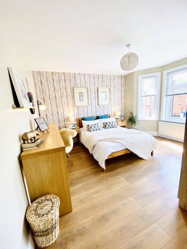 Room Richmond Wood Road in Bournemouth