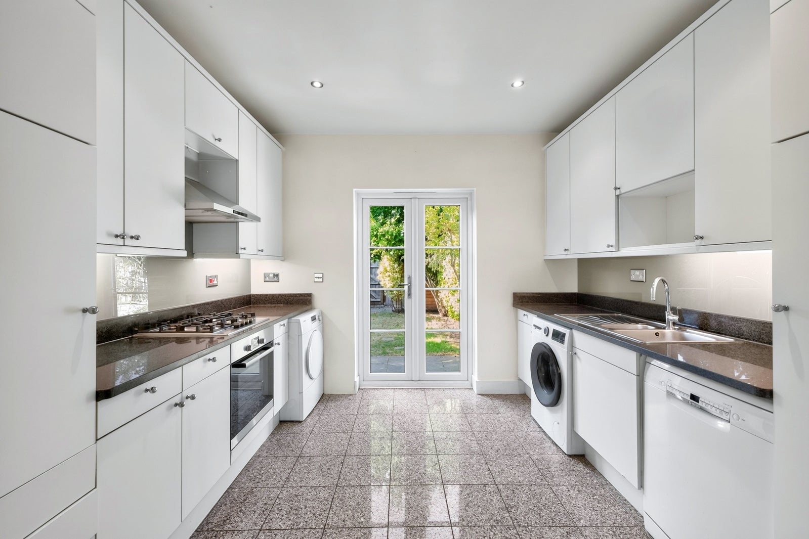 House Wavendon Avenue in Greater London