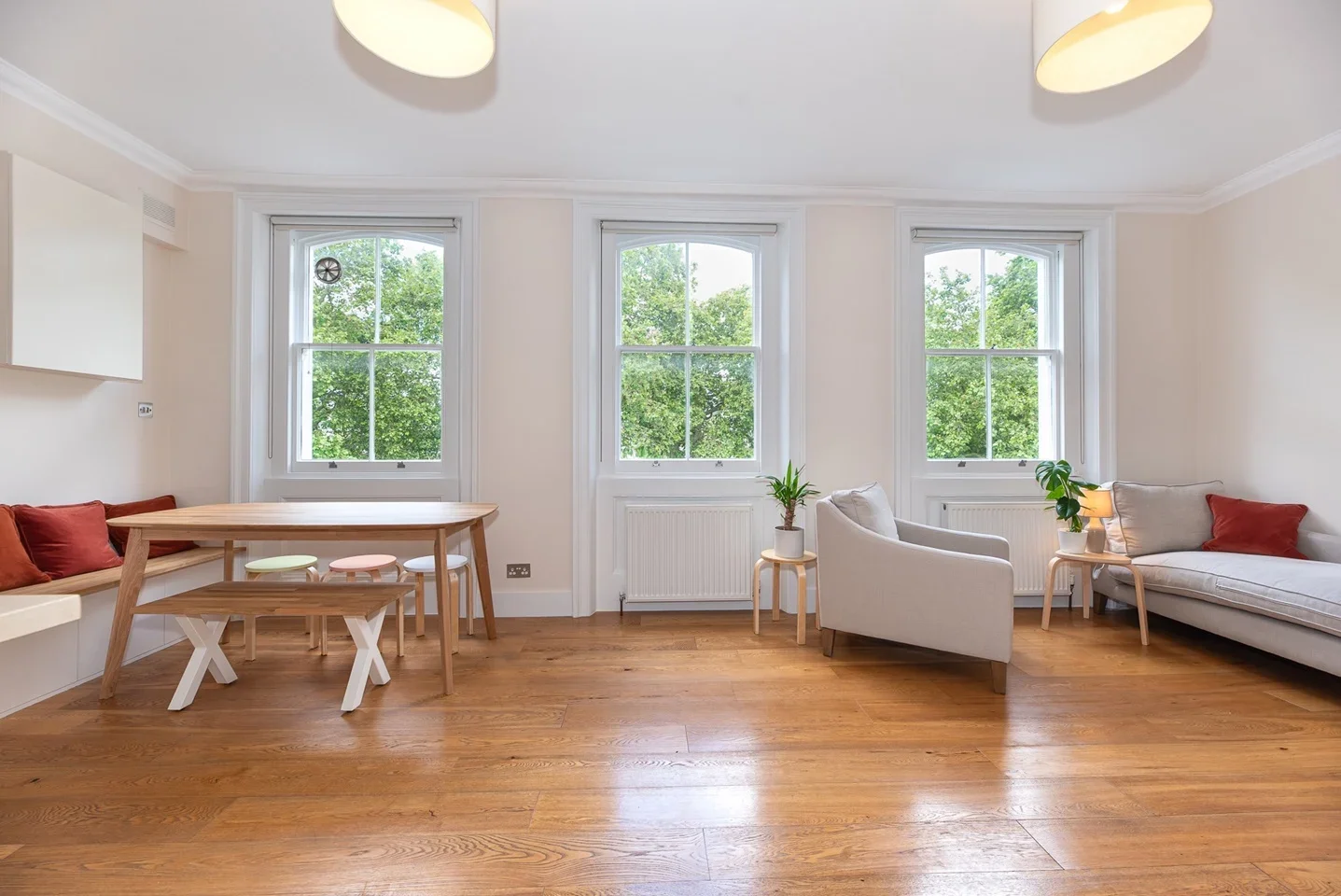 Flat Cranley Gardens in Greater London