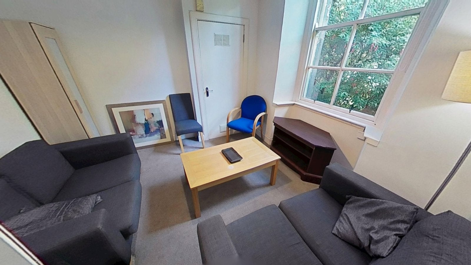 Flat Caledonian Place in City of Edinburgh
