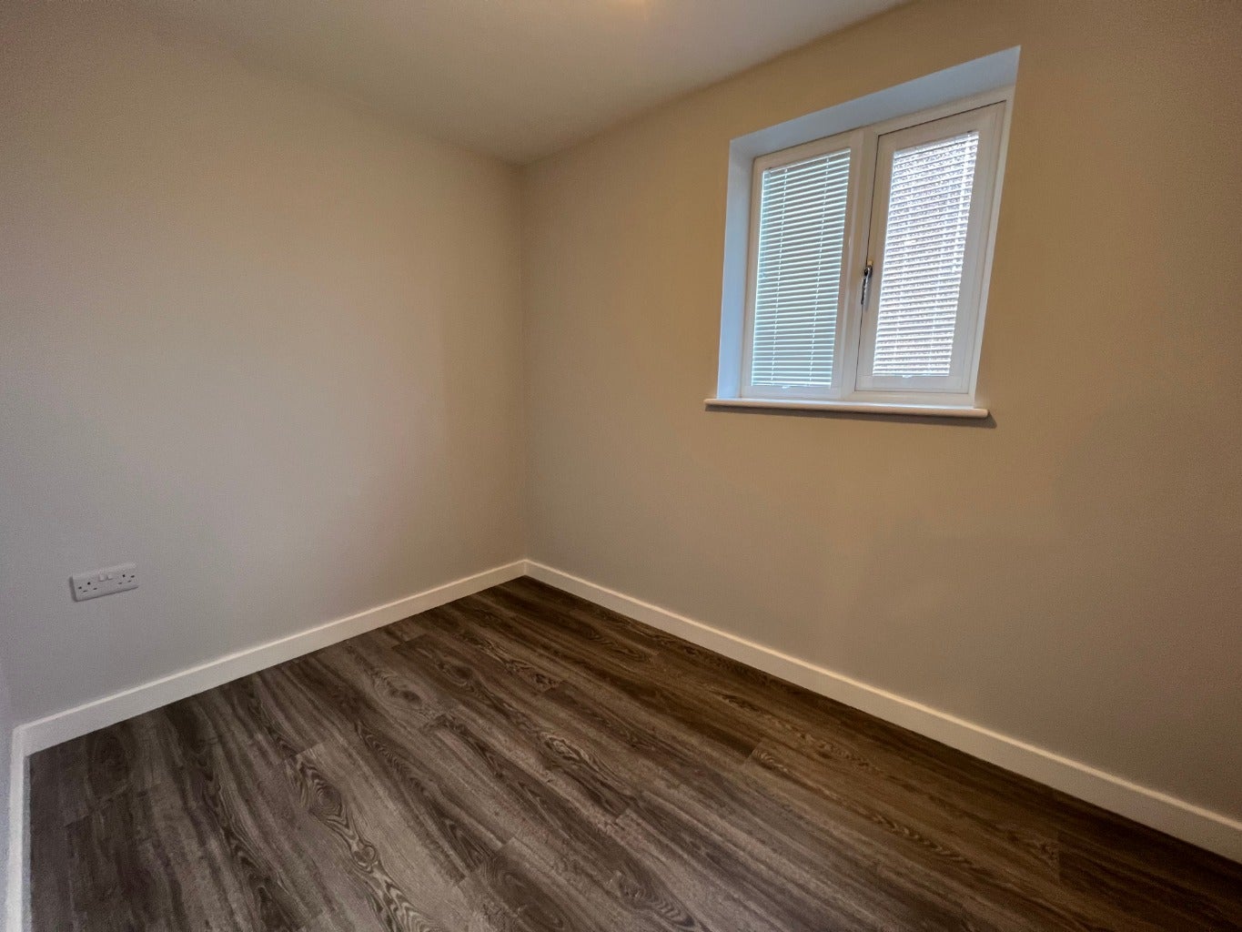 Flat Market Place in Amber Valley
