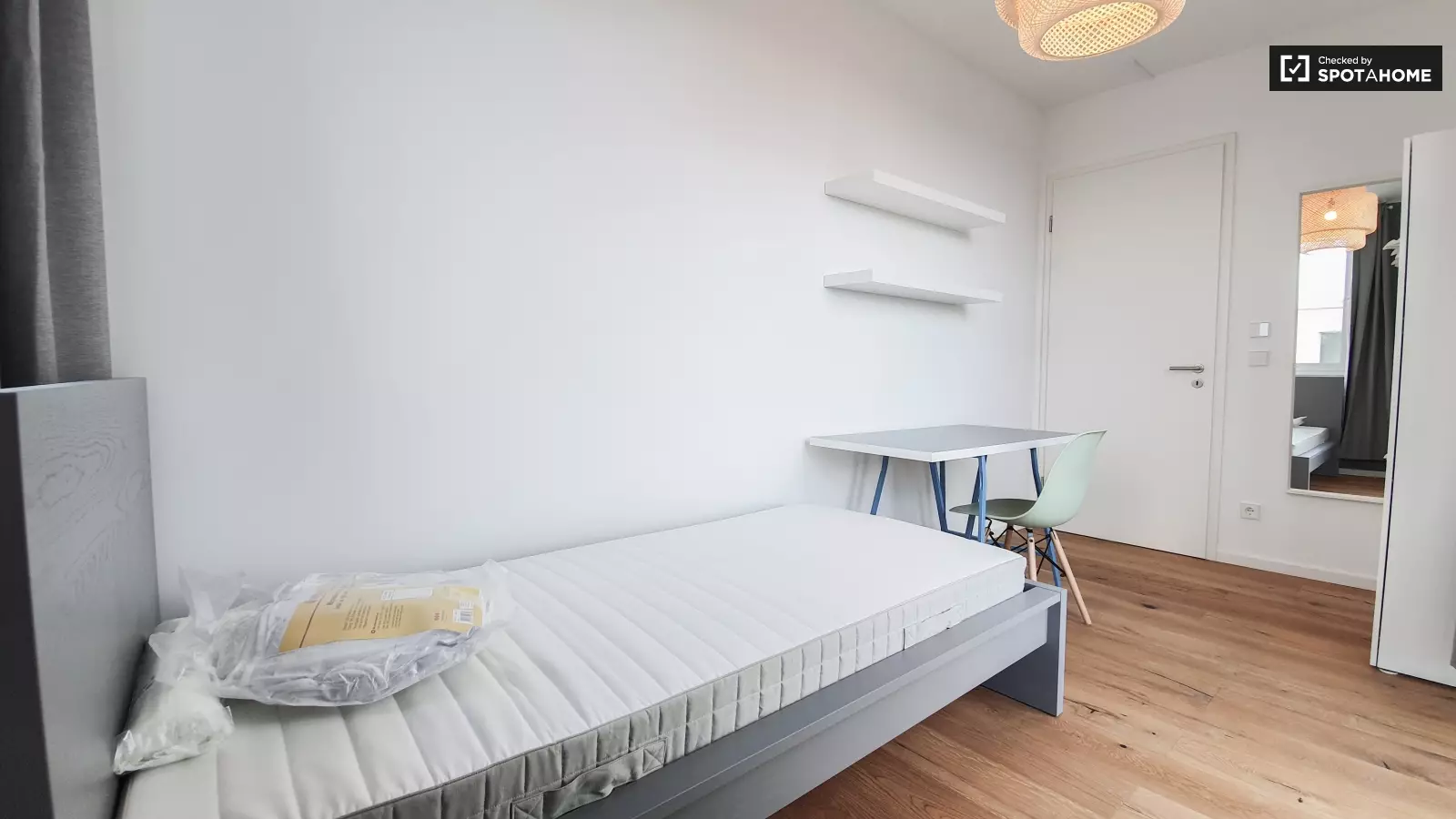 Wohnung Nazarethkirchstraße in Berlin