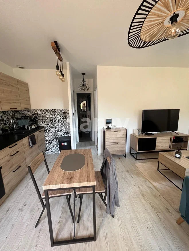 Appartement Avenue de Saint-Zacharie à Trets