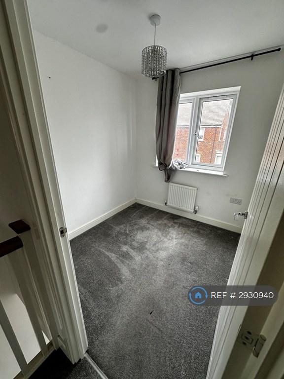 House Chestnut Close in Greater London