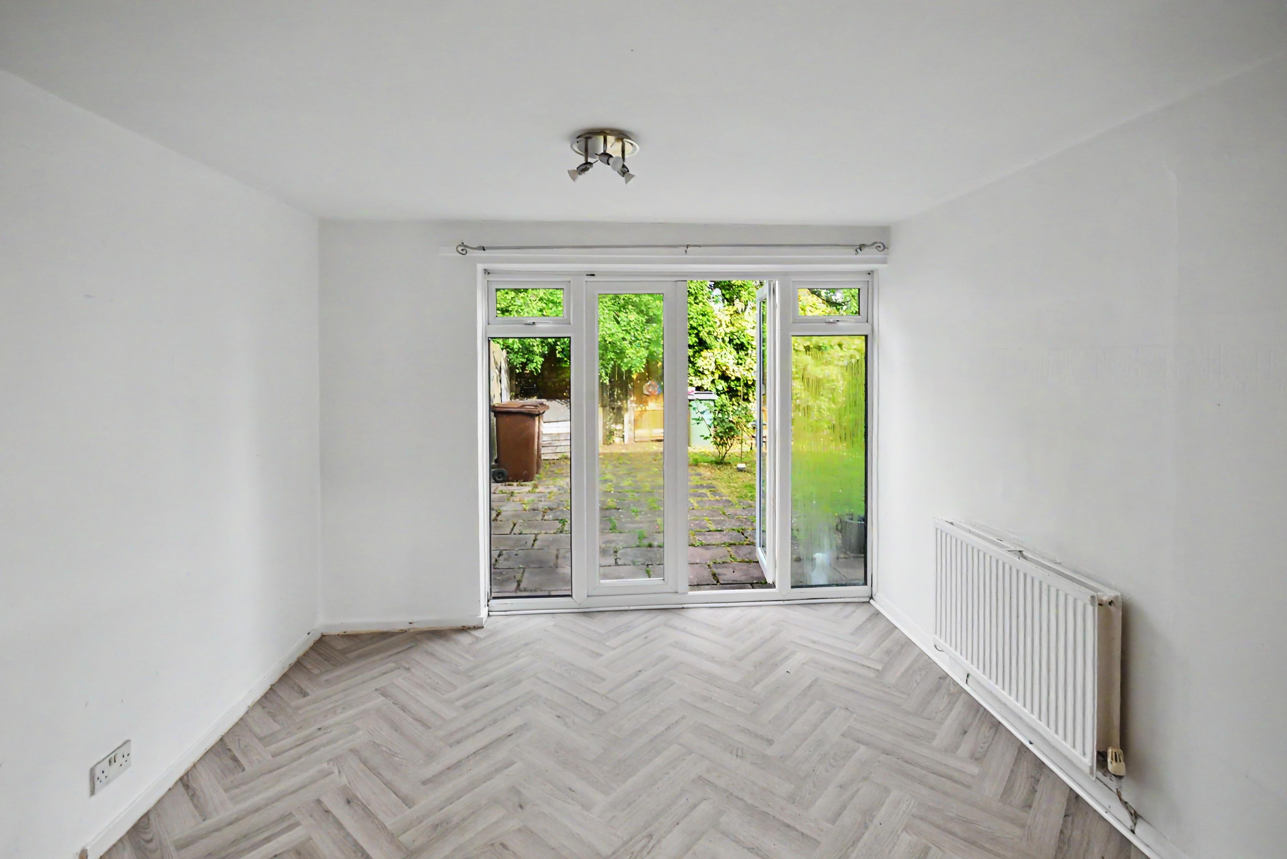 House Cheyne Walk in Northampton