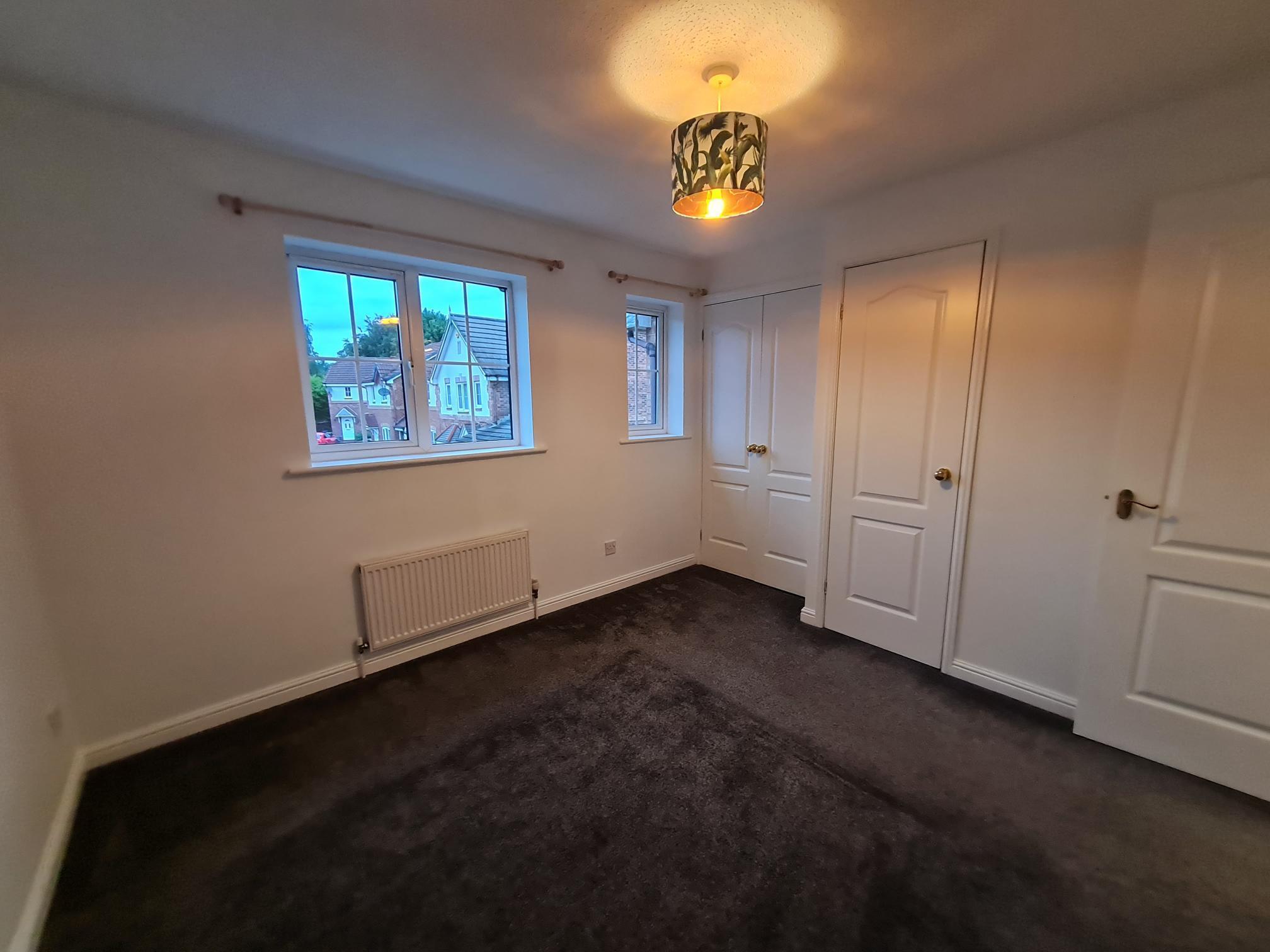 House Huxterwell Drive in Doncaster