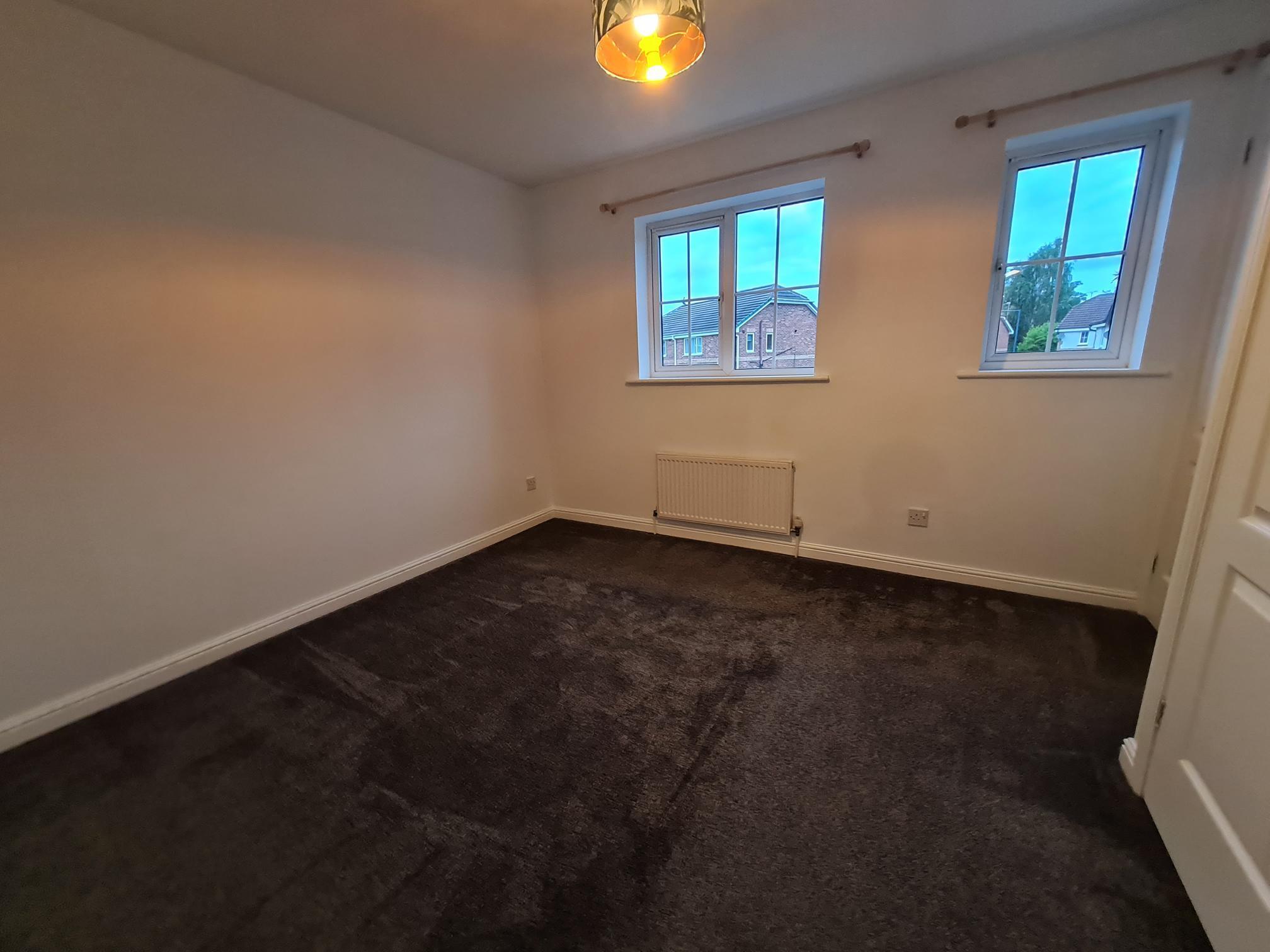 House Huxterwell Drive in Doncaster