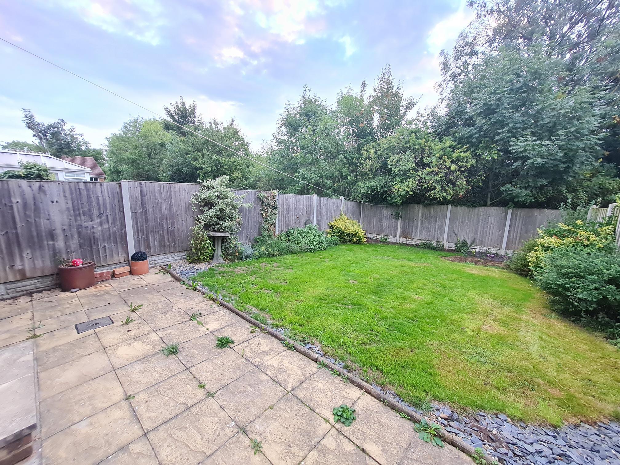 House Huxterwell Drive in Doncaster