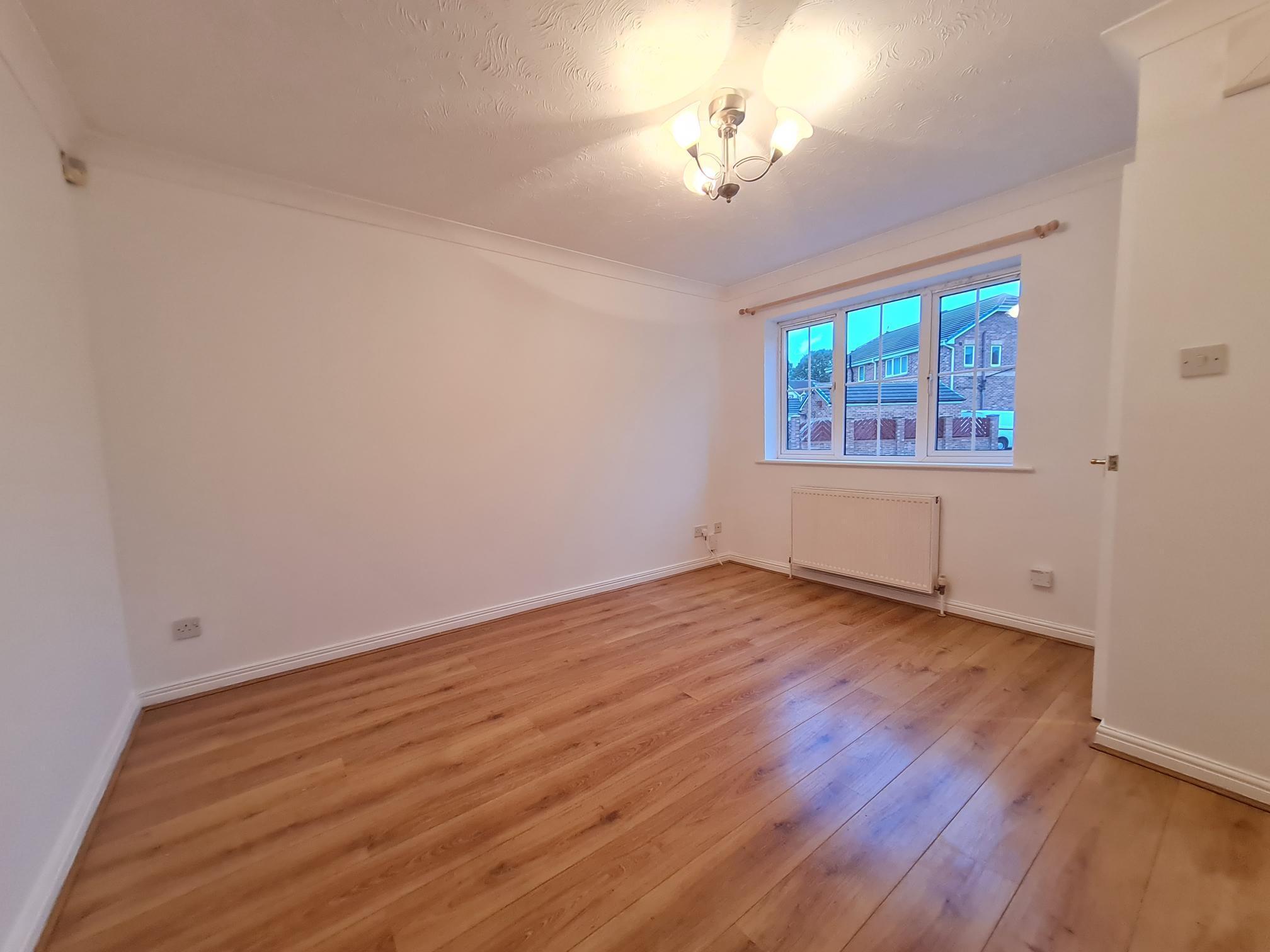 House Huxterwell Drive in Doncaster