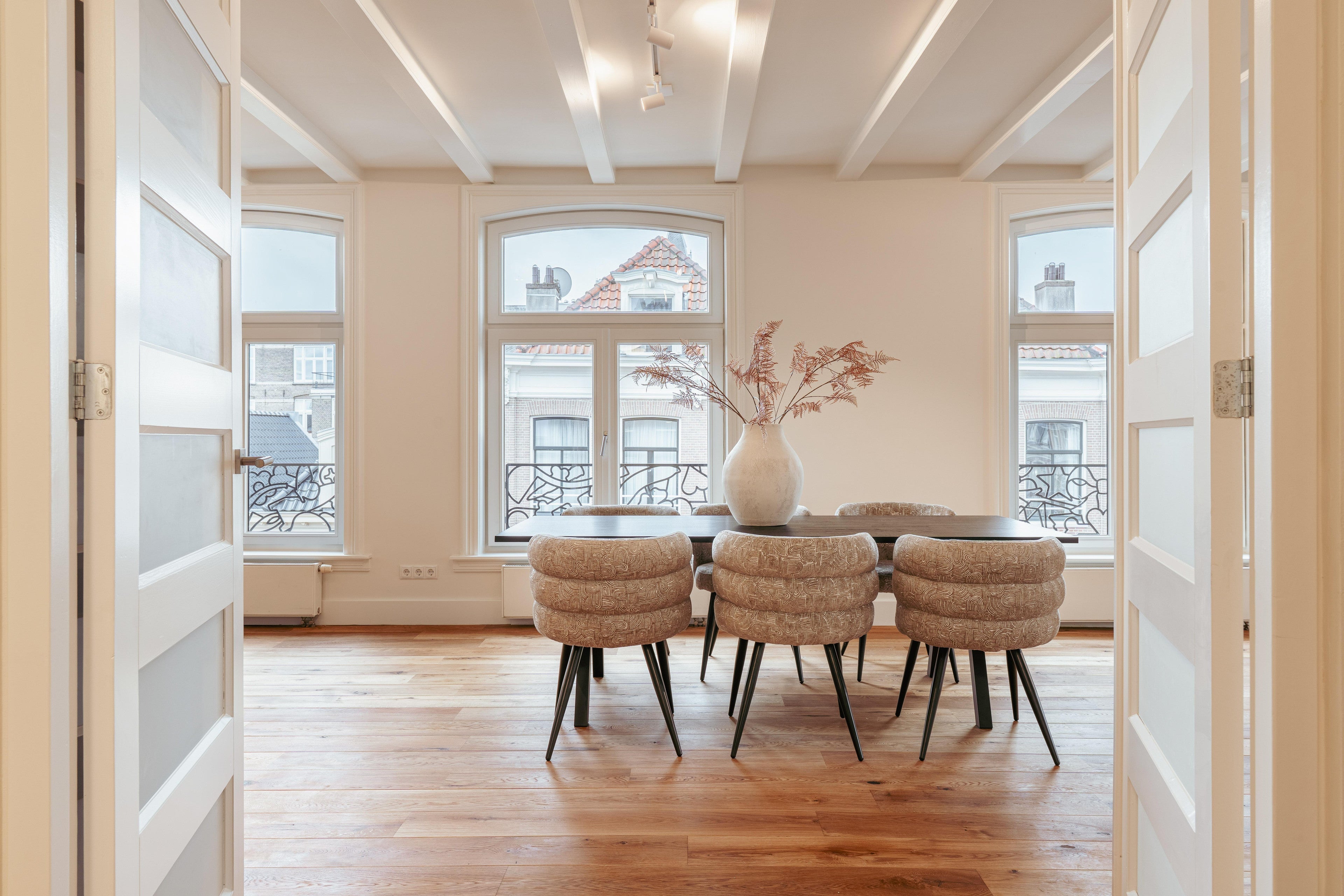 Woning te huur: Van Baerlestraat, Amsterdam