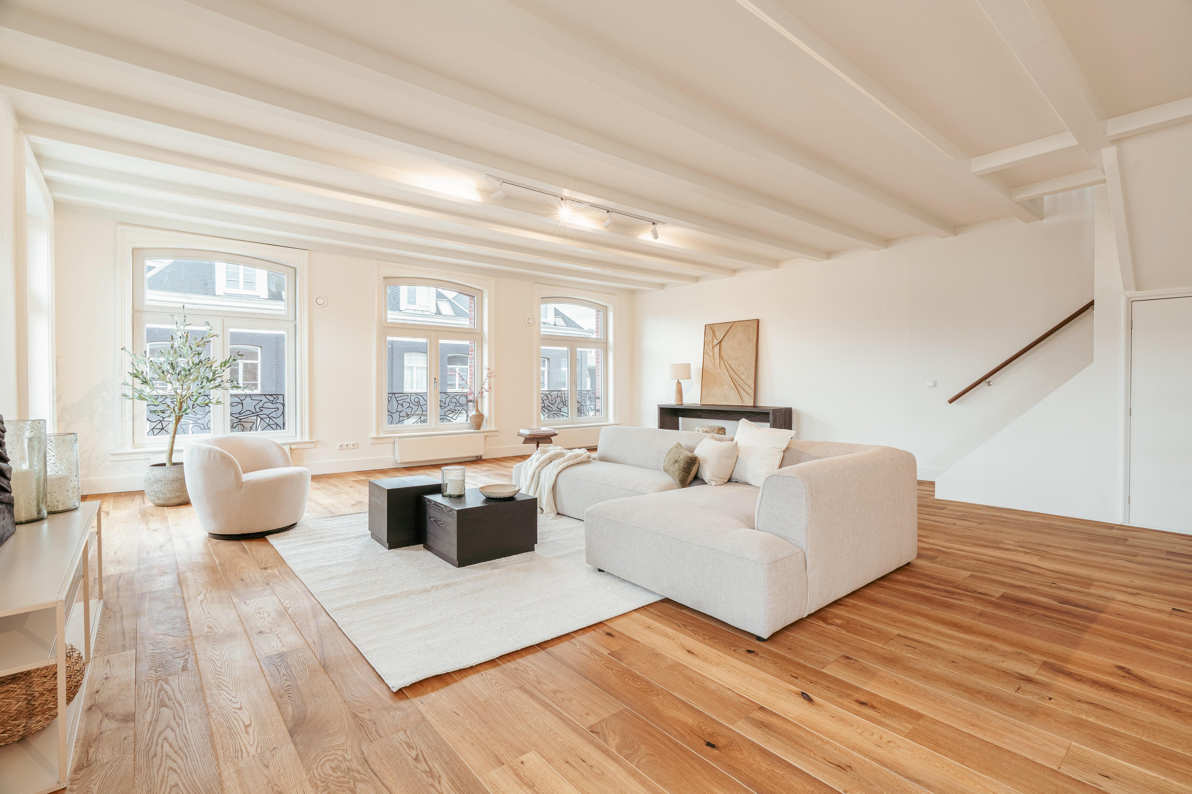 Woning te huur: Van Baerlestraat, Amsterdam