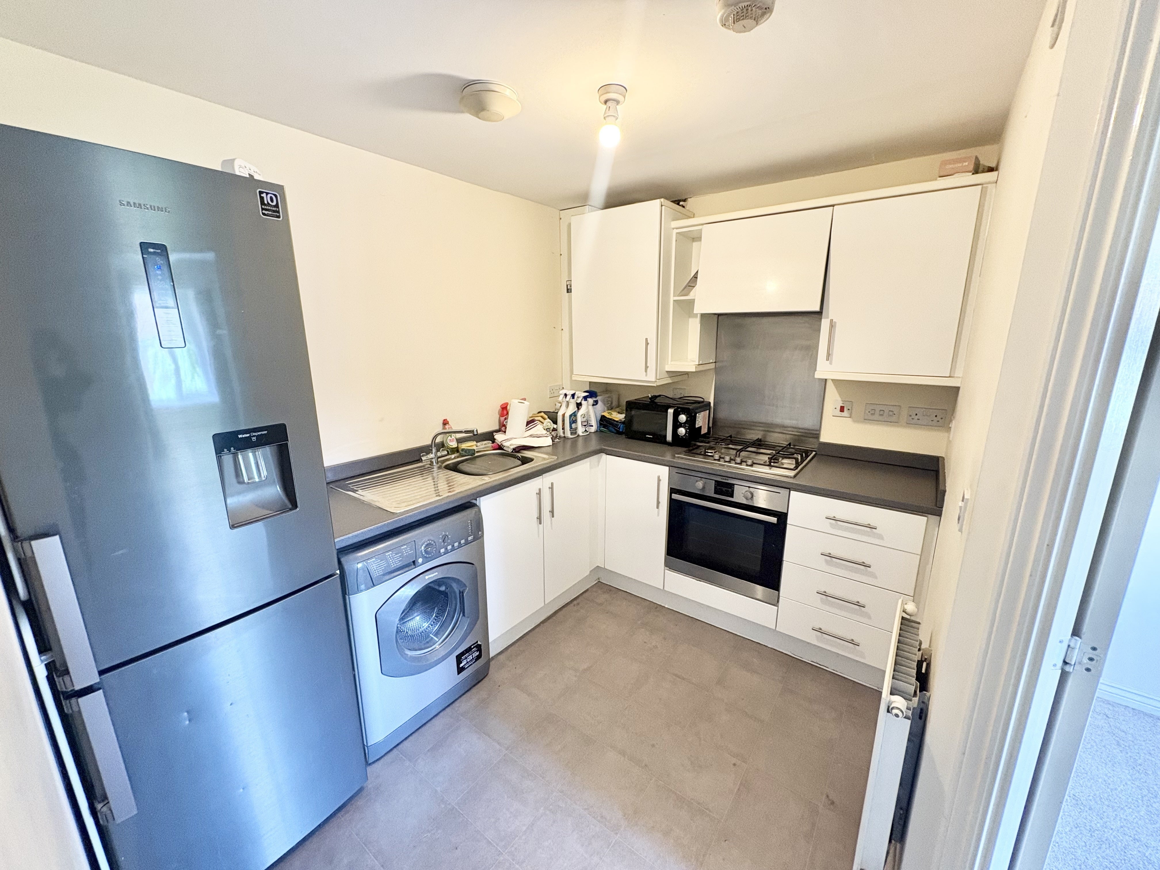 Flat Pel Crescent in Sandwell