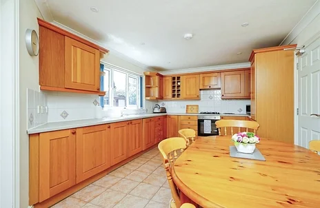 Room Calcot Close in Oxford