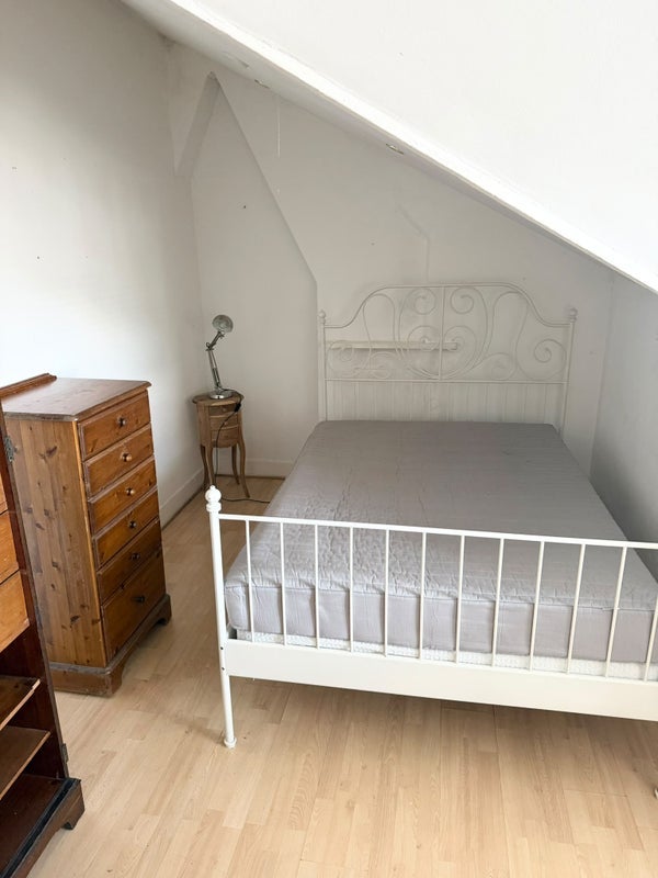 Room Riversdale Road in Greater London