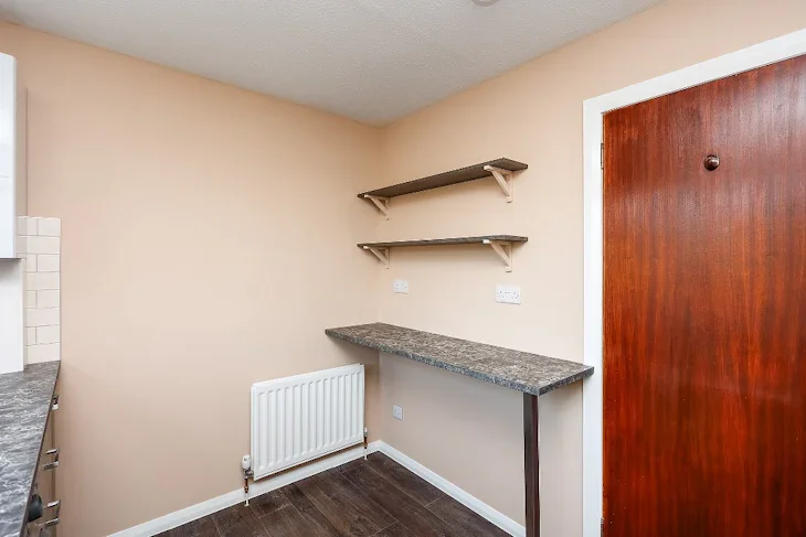 Flat Lanark Road in City of Edinburgh