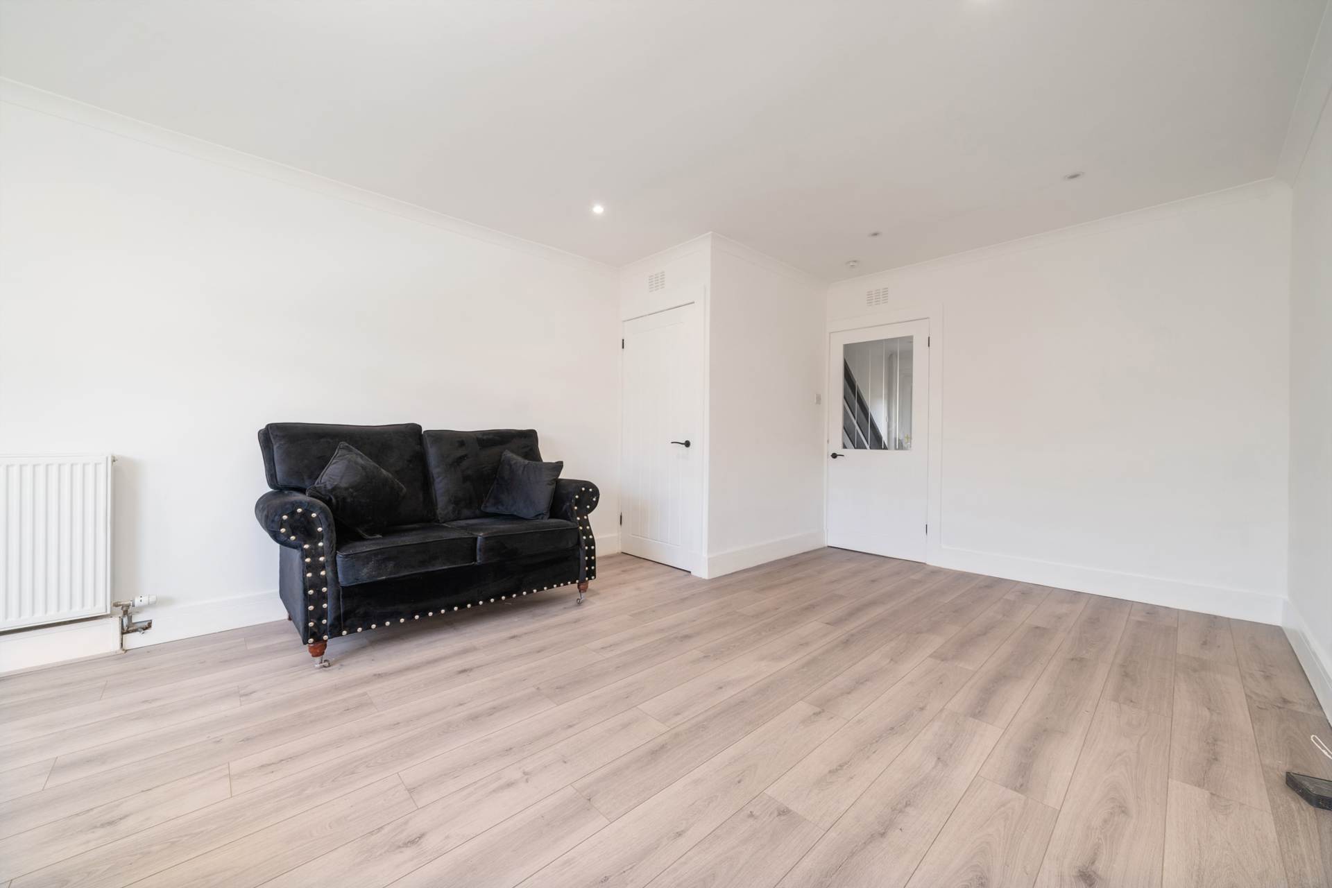 House Spey Place in Johnstone