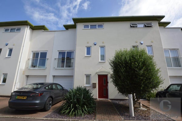 House Ottaway Close in South Norfolk