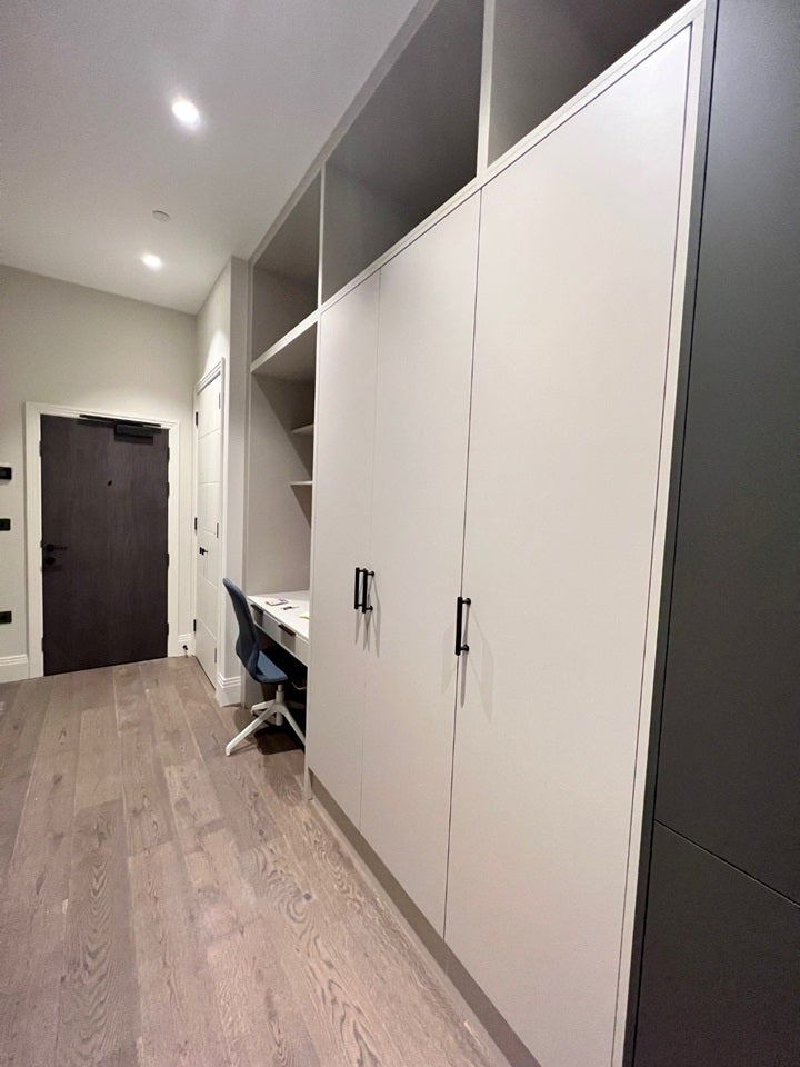 Flat Selsdon Way in Greater London