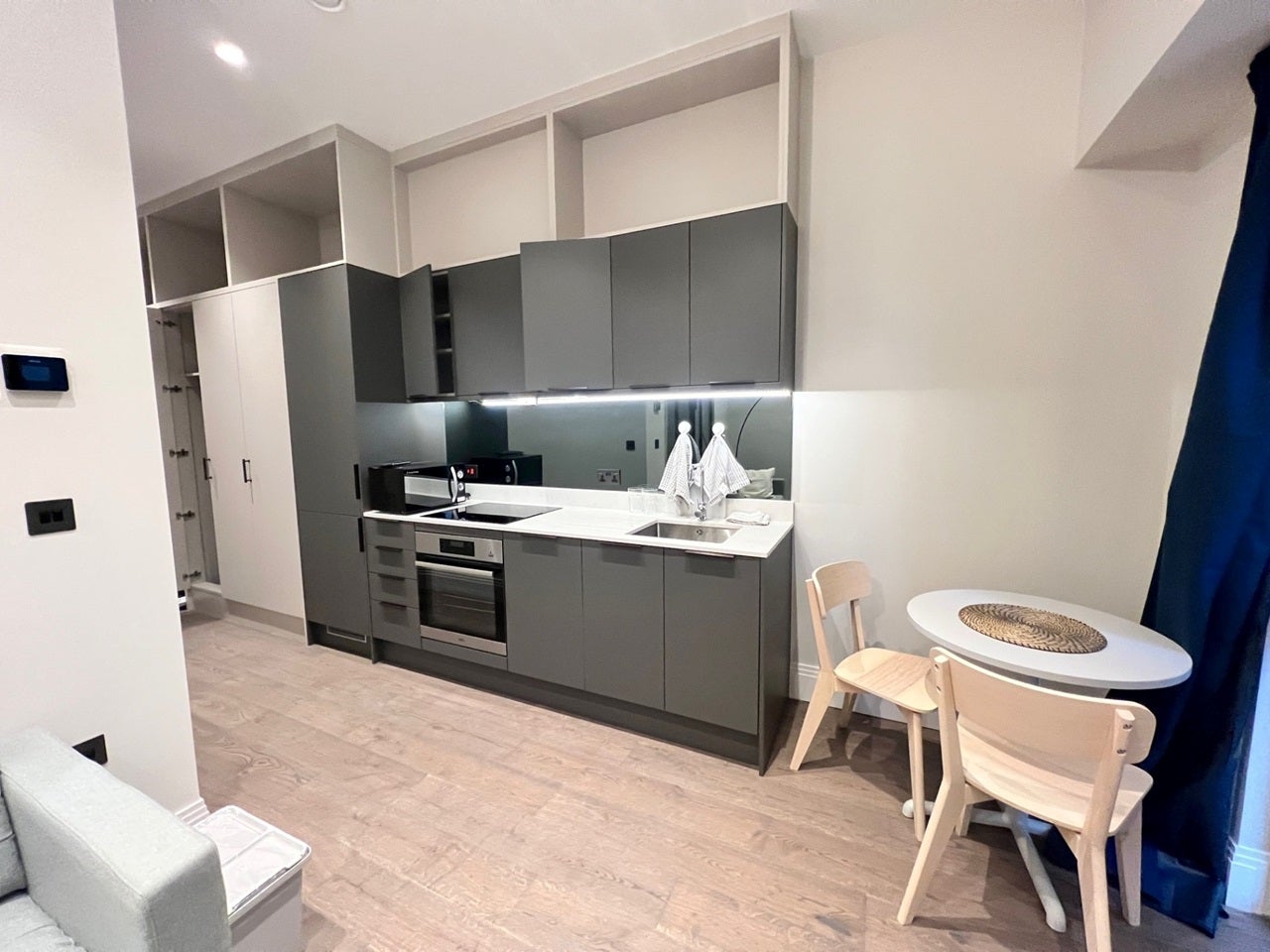 Flat Selsdon Way in Greater London