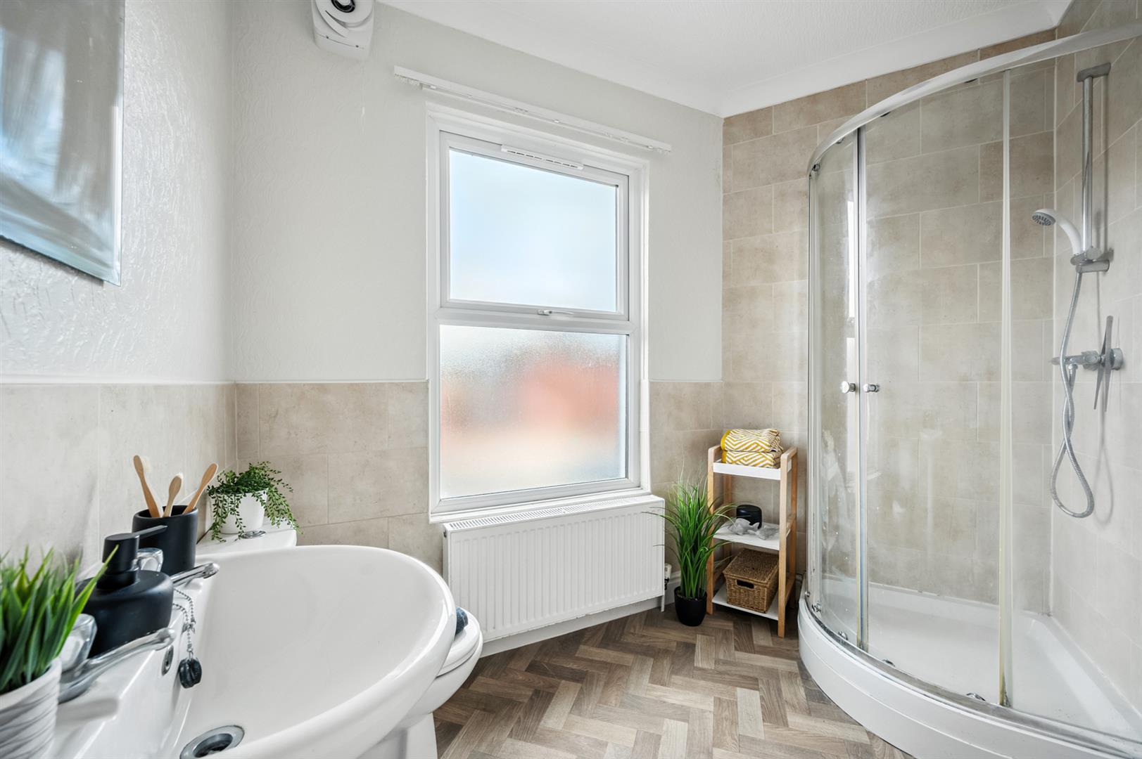 Room Windmill Hill Lane in Derby