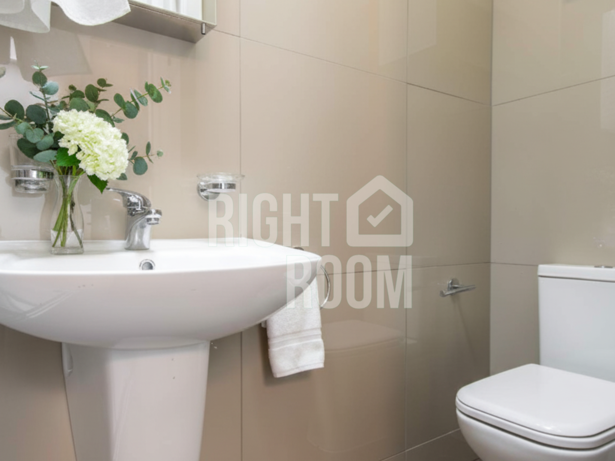 Room Westfield Way in Greater London