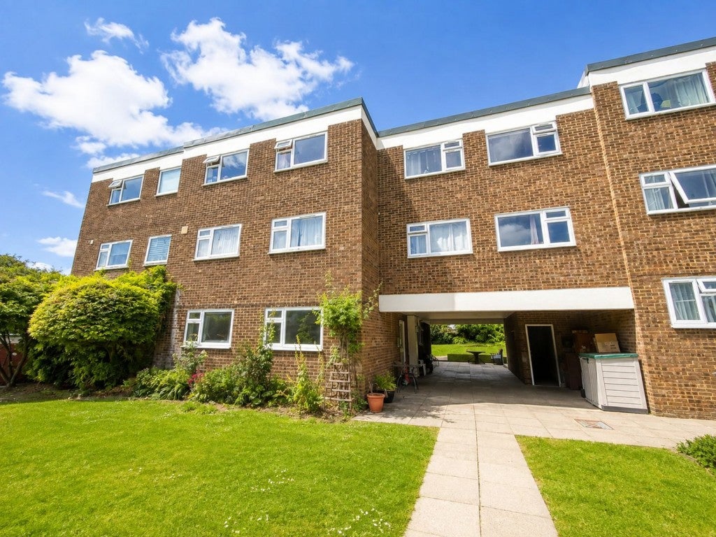 Flat Northcotts in Welwyn Hatfield