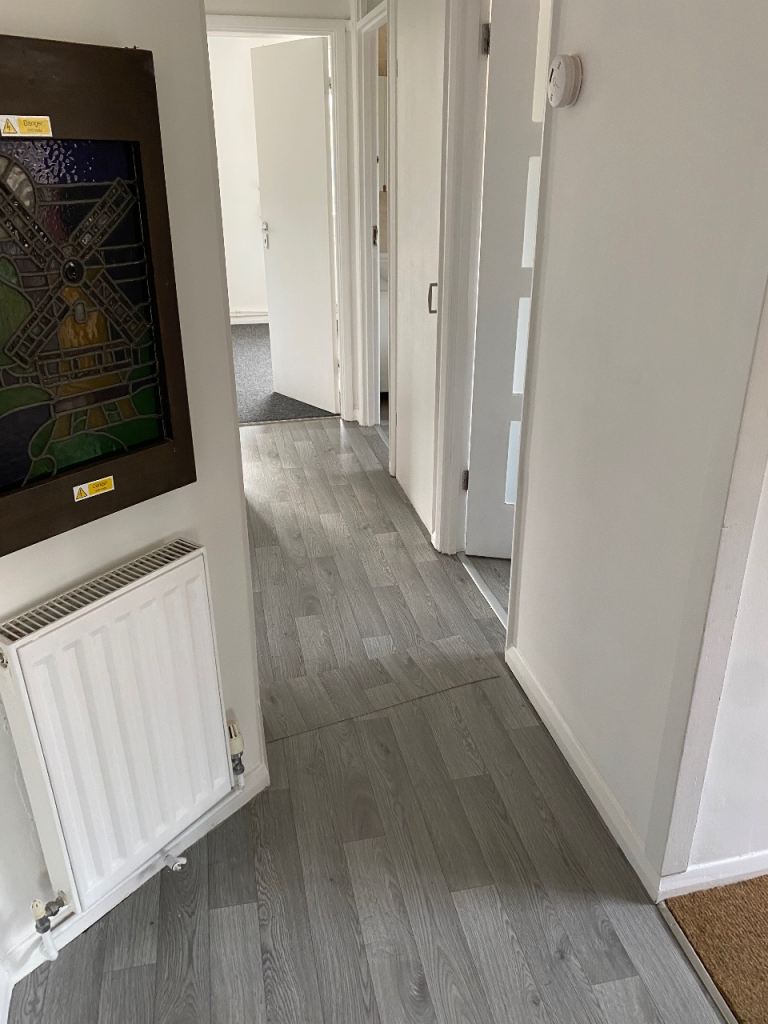 Flat Westbury Gardens in Luton