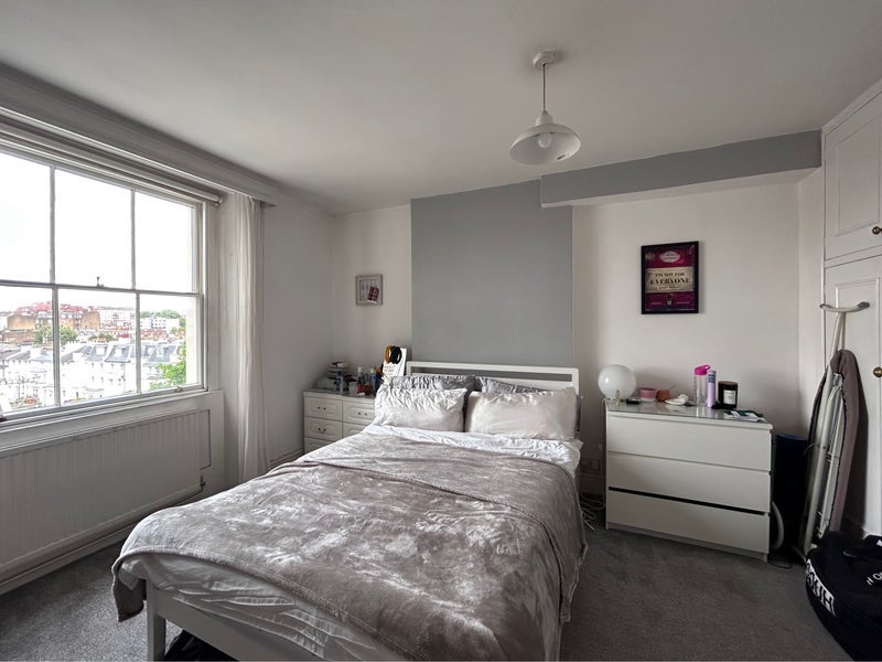 Room Kynance Mews in Greater London