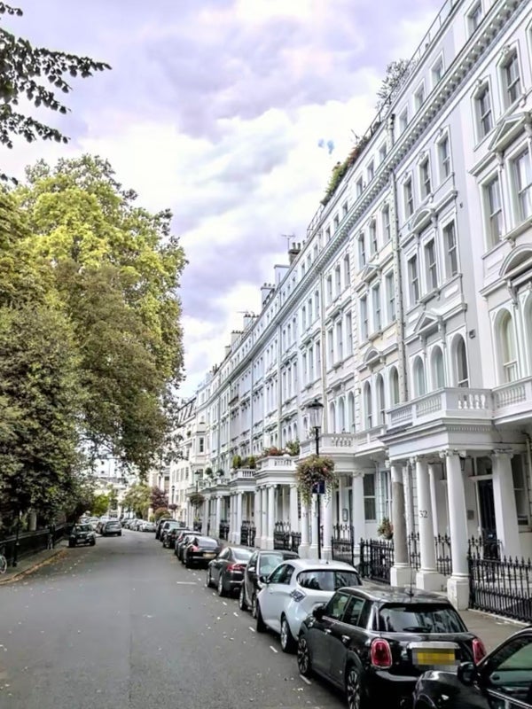 Room Kynance Mews in Greater London