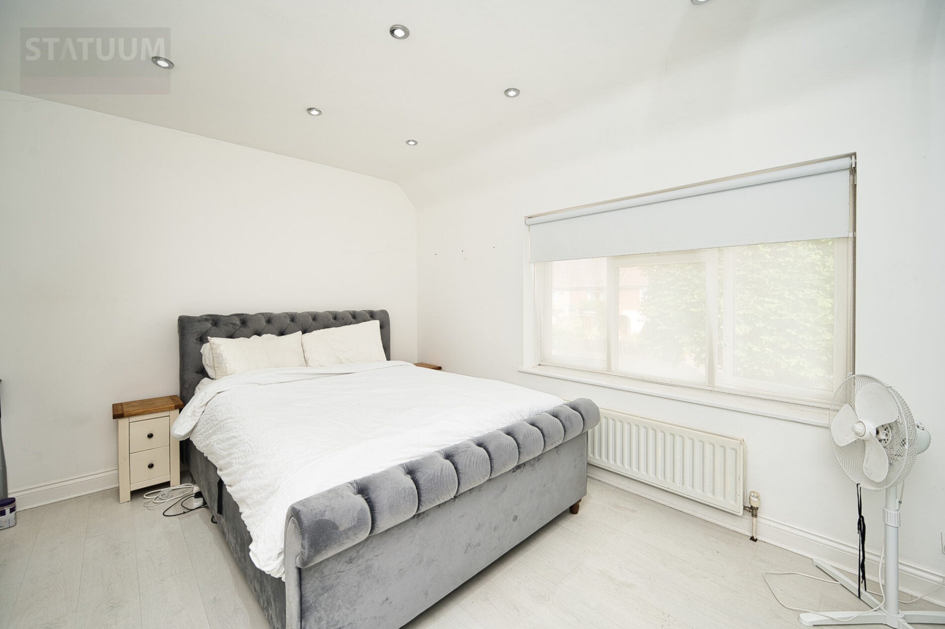 House Porters Avenue in Greater London