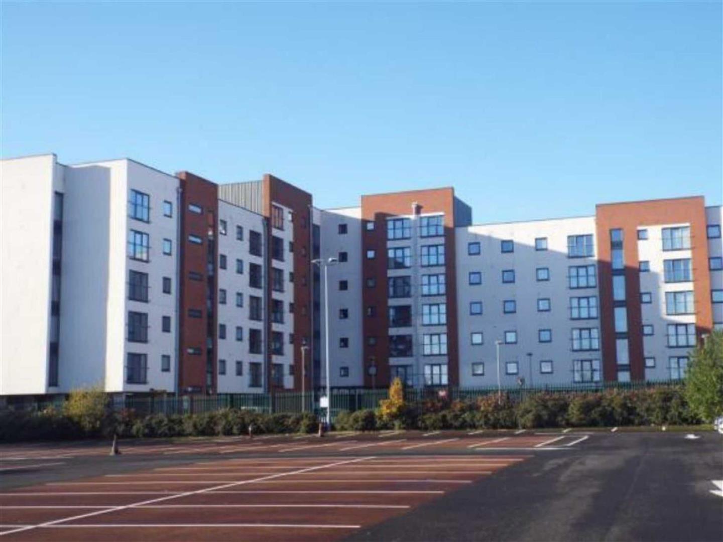 Flat Pilgrims Way in Salford