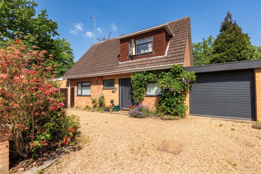 House Lytton Road in Woking