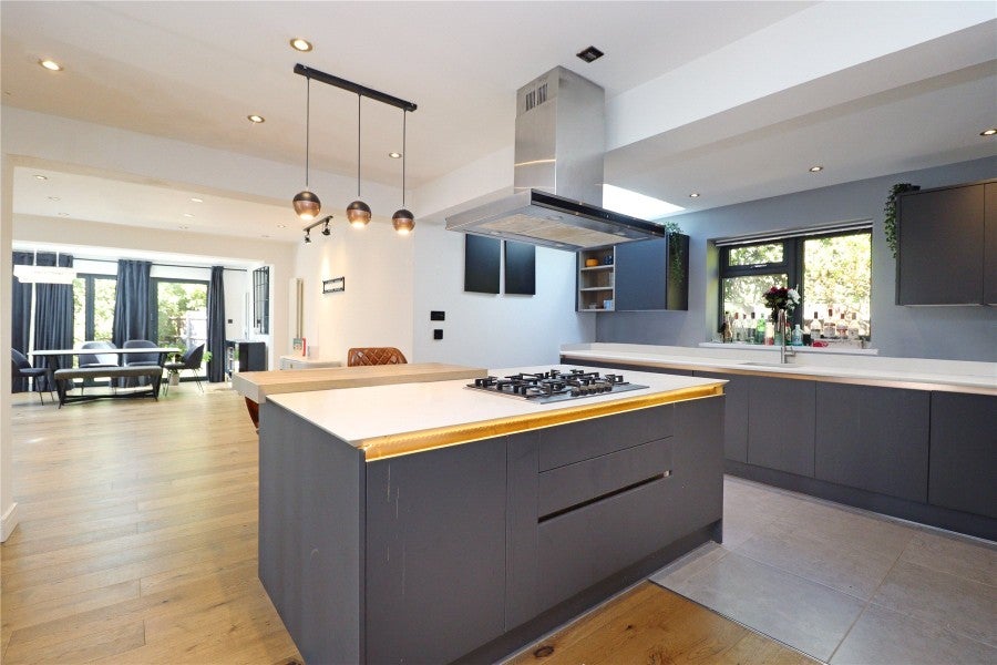 House Lytton Road in Woking