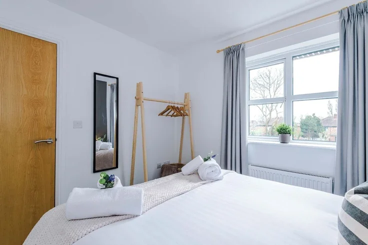 Flat Salisbury Close in Crewe