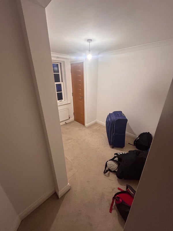 Room Deanery Road in Warmley