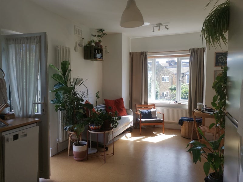 Flat St Asaph Road in Greater London