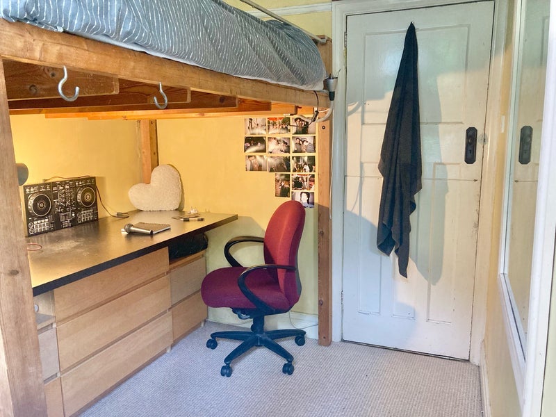 Room Ashley Down Road in Bristol