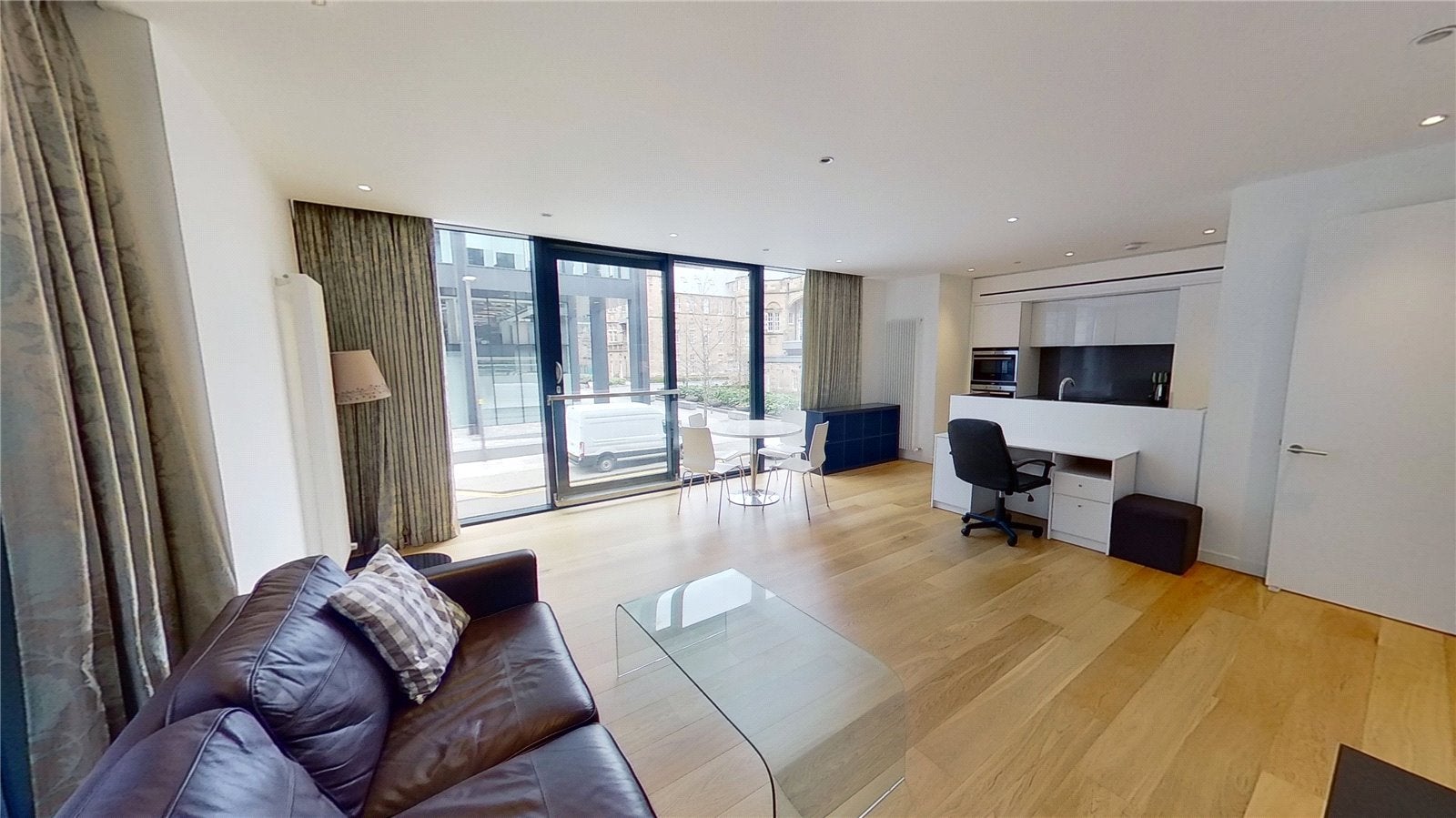 Flat Simpson Loan in City of Edinburgh